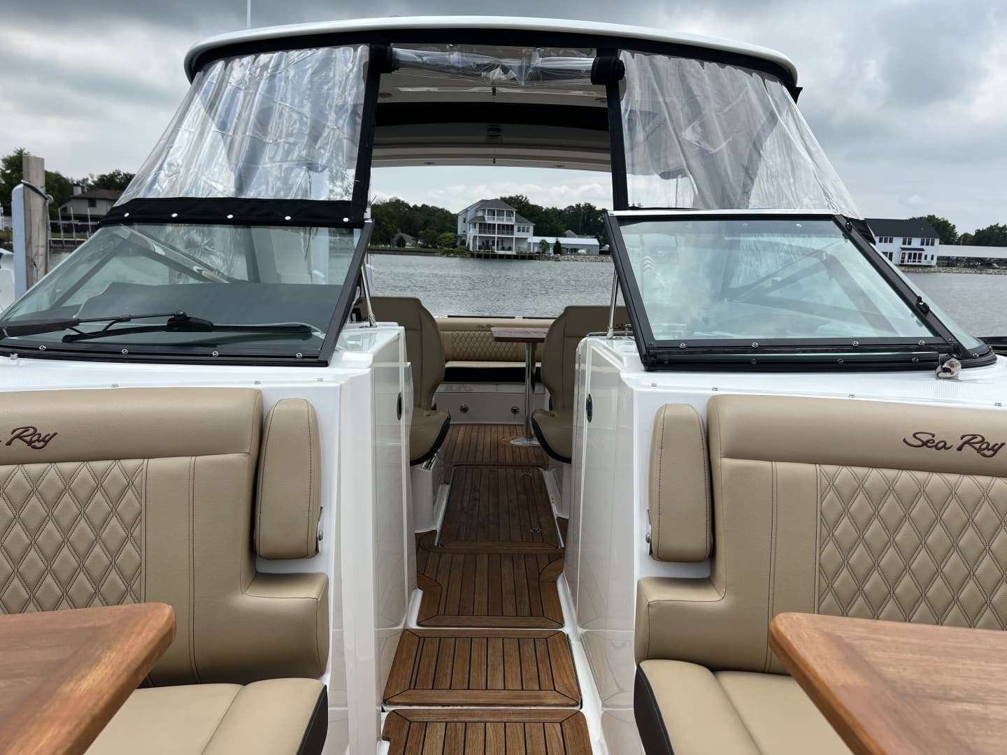 2020 Sea Ray 350 SLX