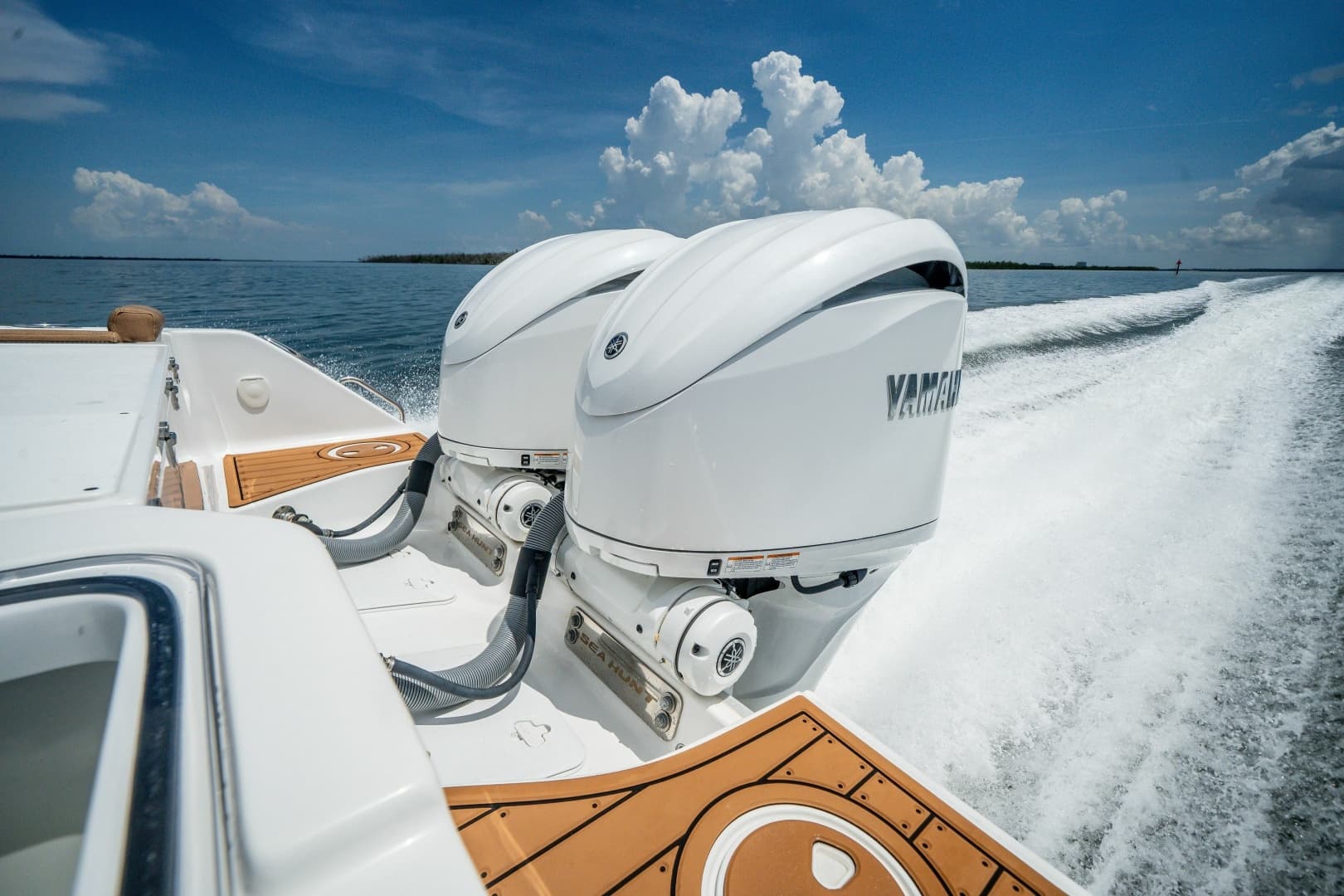 2022 Sea Hunt Gamefish 30CB