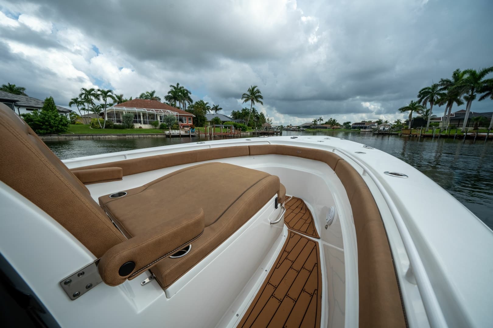 2022 Sea Hunt Gamefish 30CB