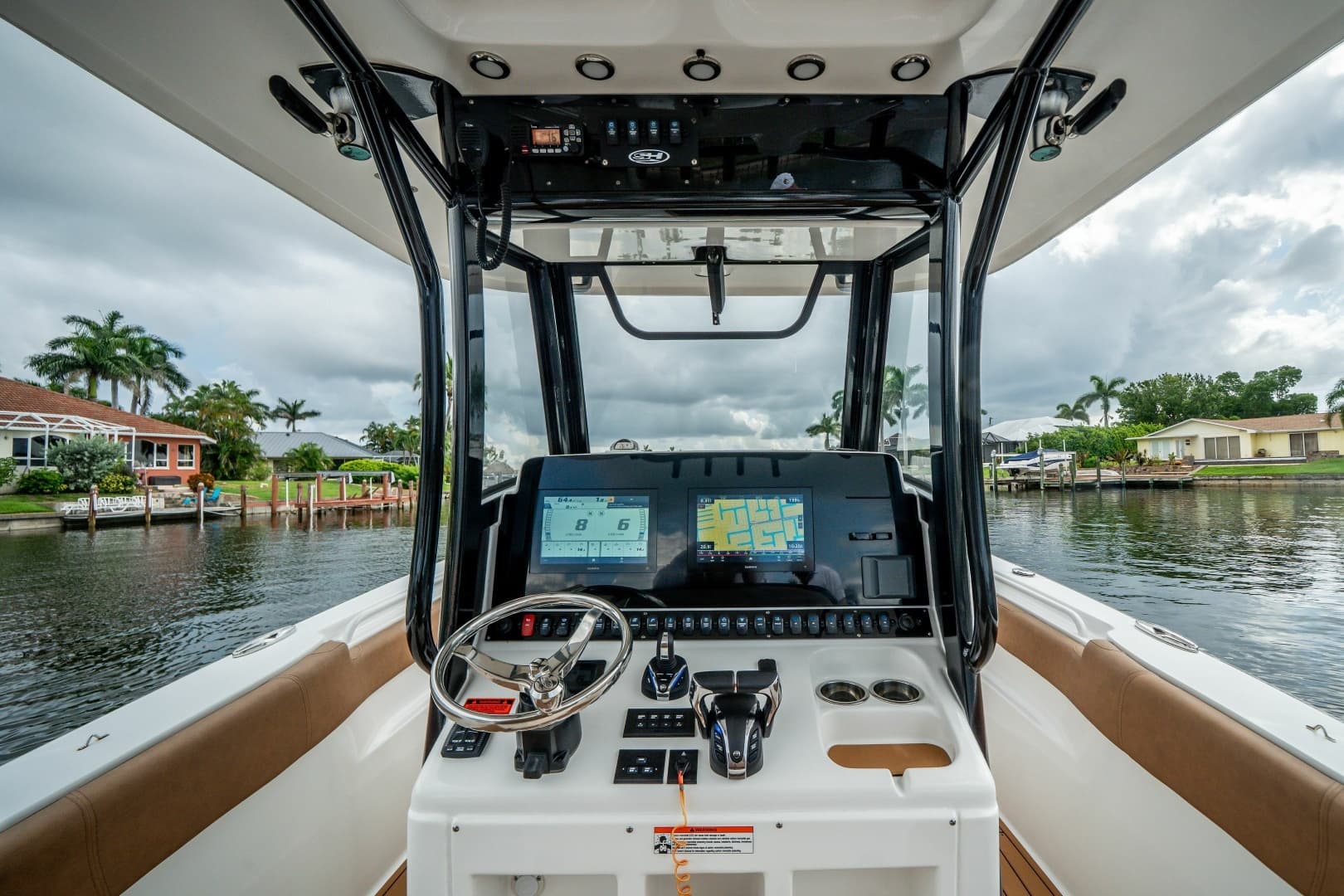 2022 Sea Hunt Gamefish 30CB