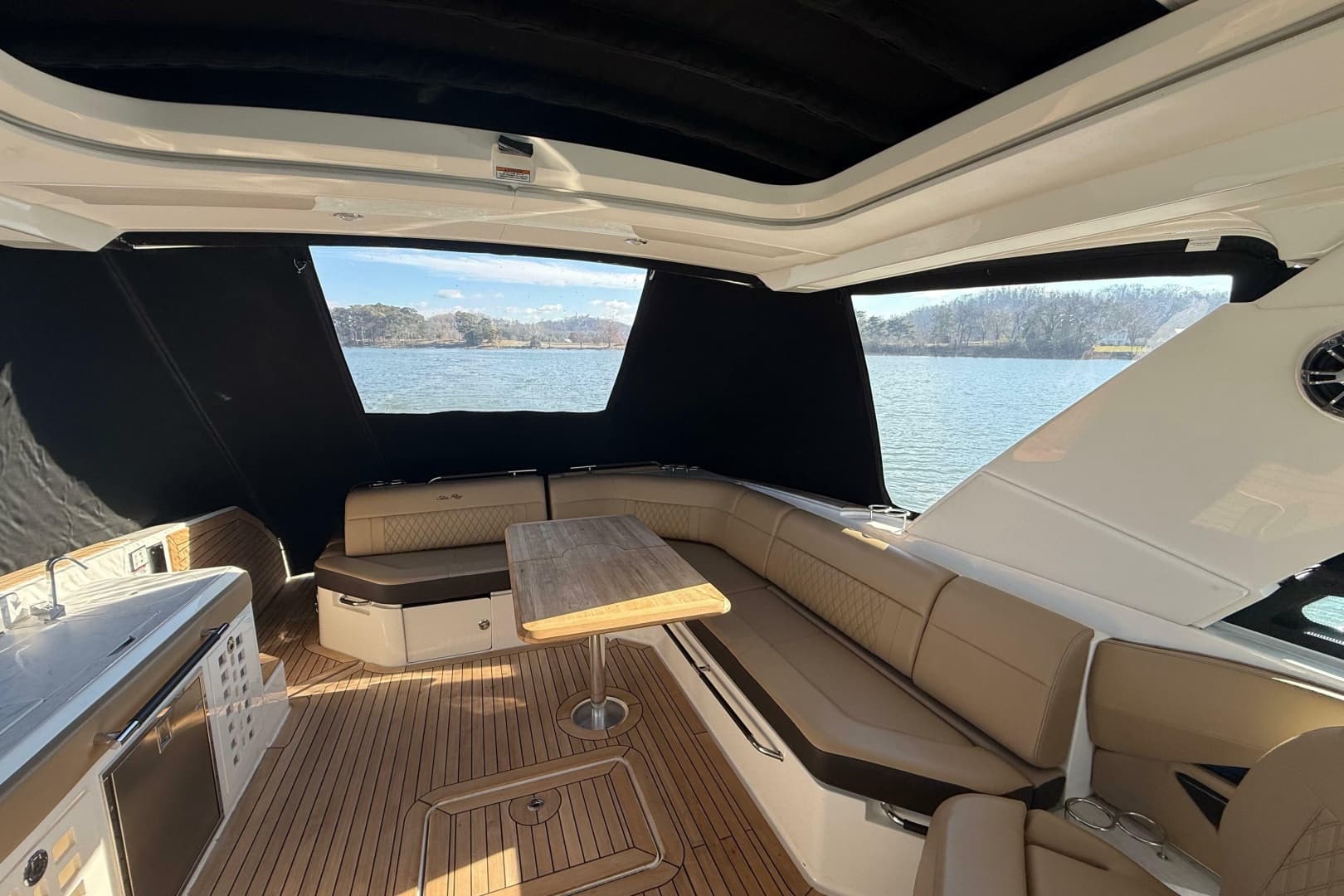 2022 Sea Ray SLX 400