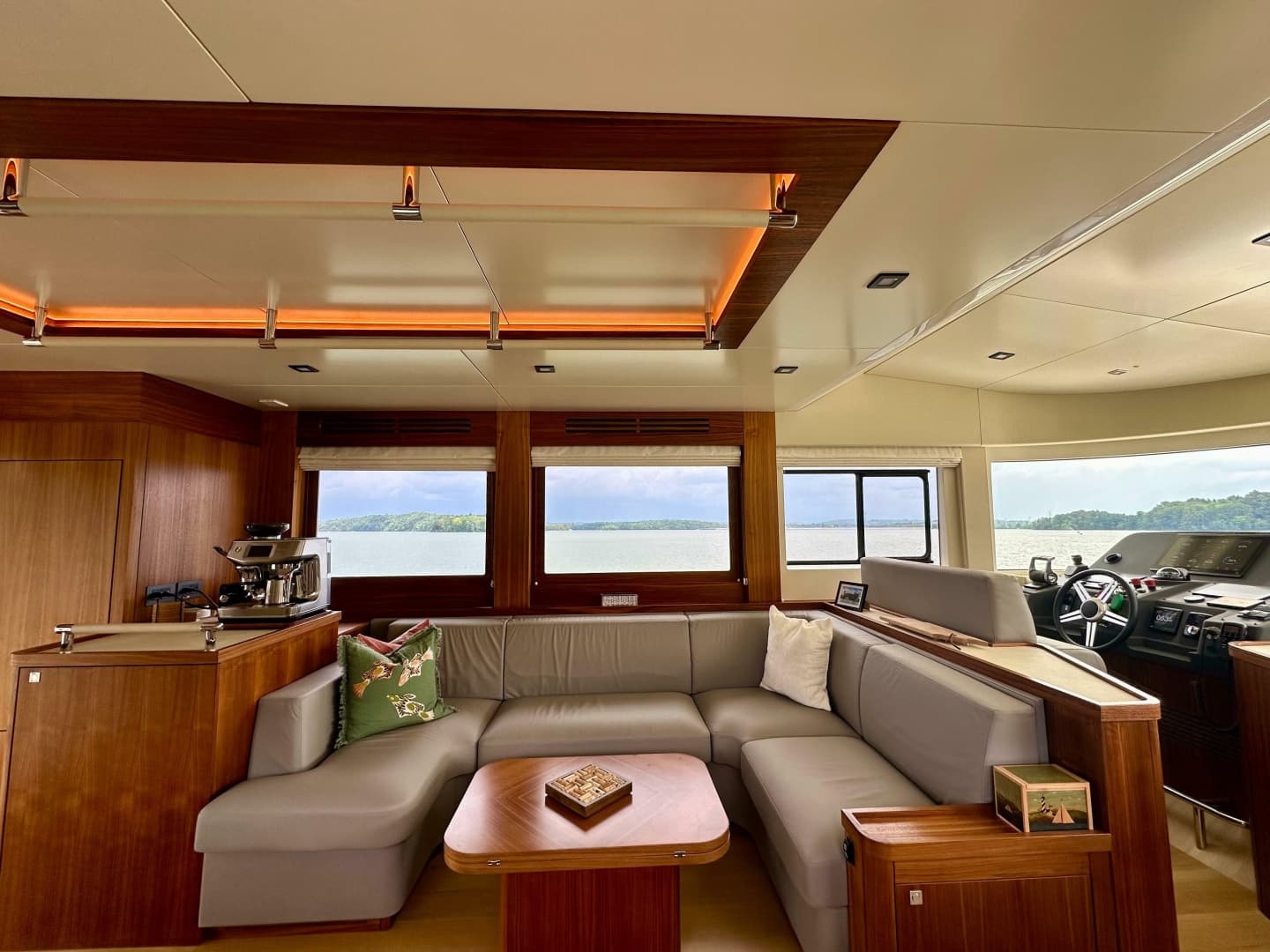 2021 Sirena 58