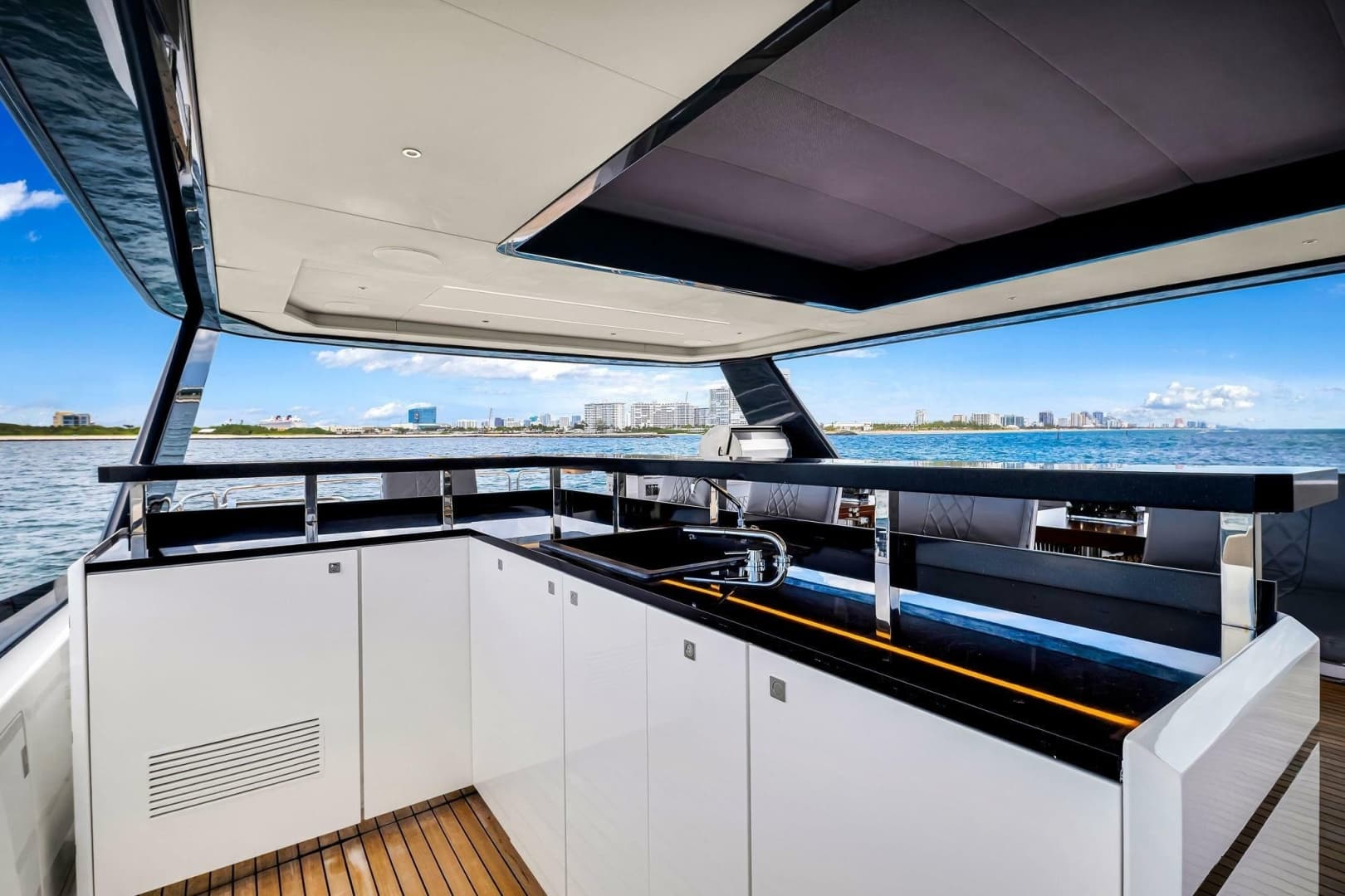 2021 Sirena 88