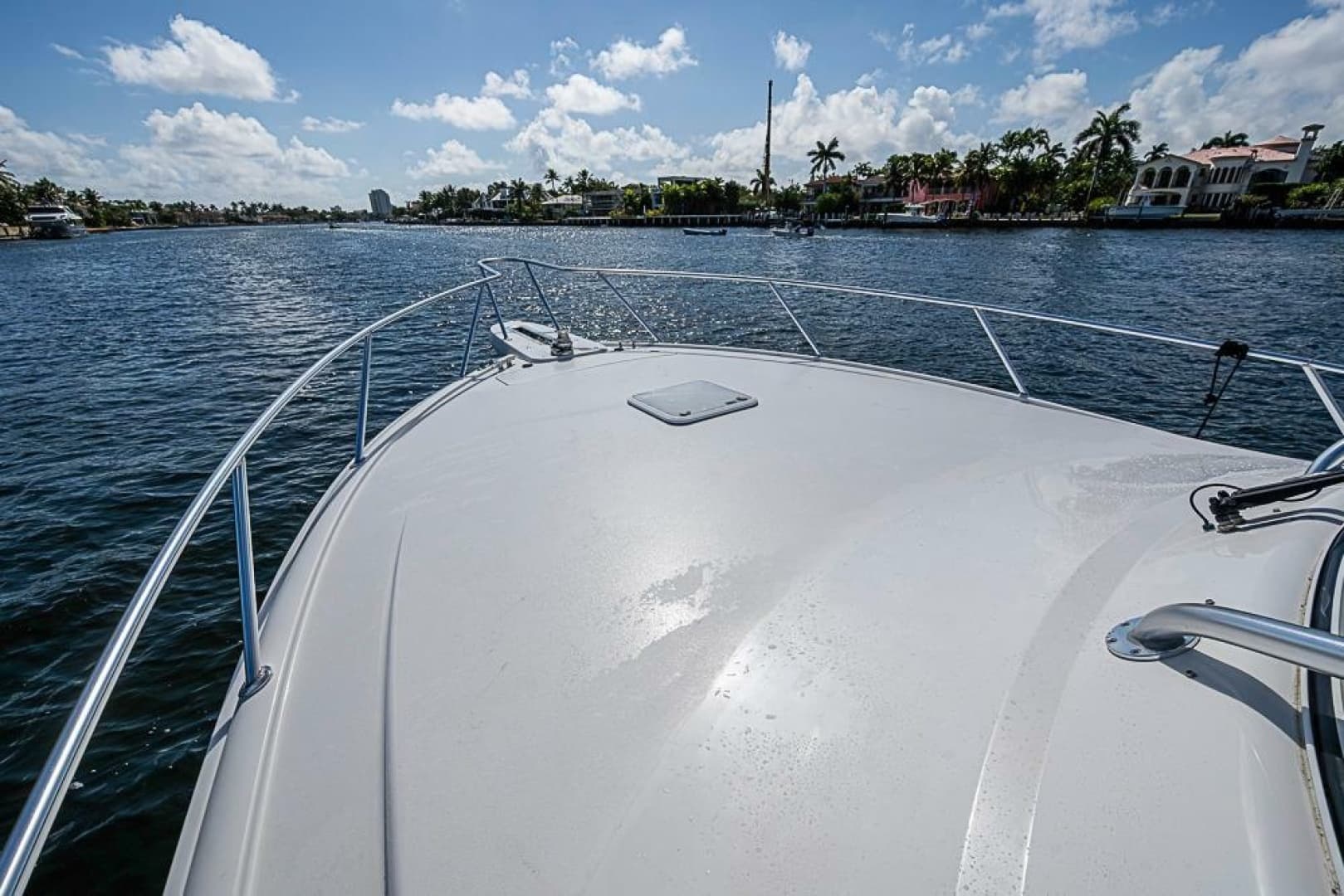 2021 Viking 38 Open
