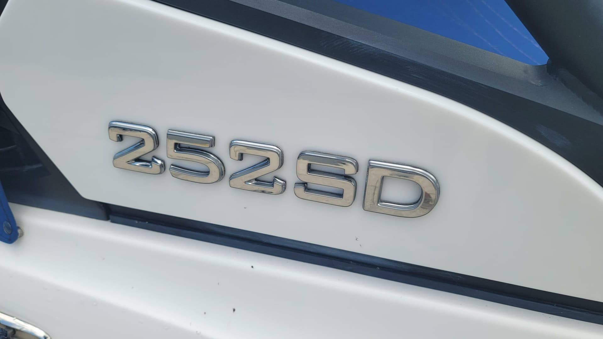 2021 Yamaha Boats 252SD