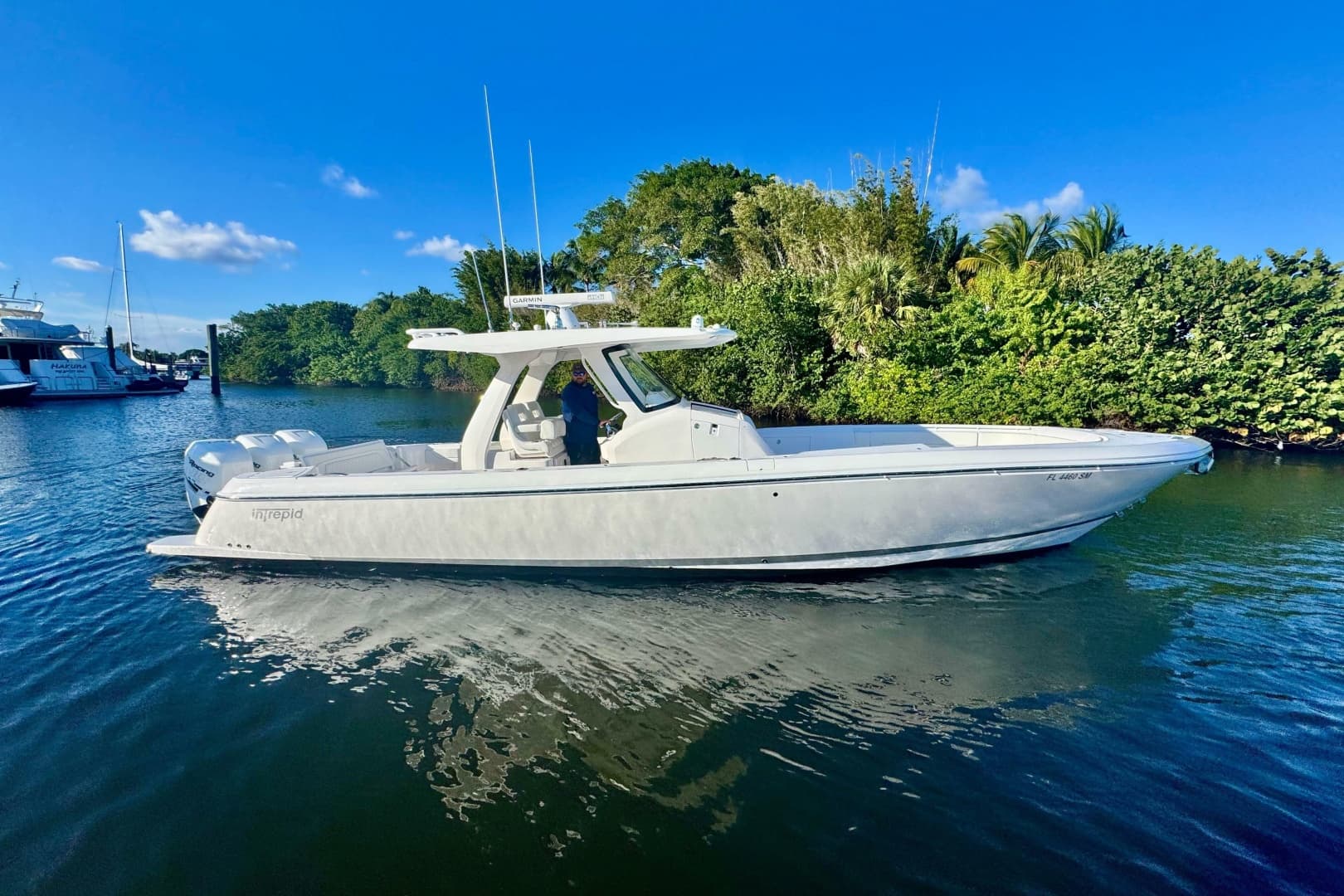 2020 Intrepid 375 Nomad SE