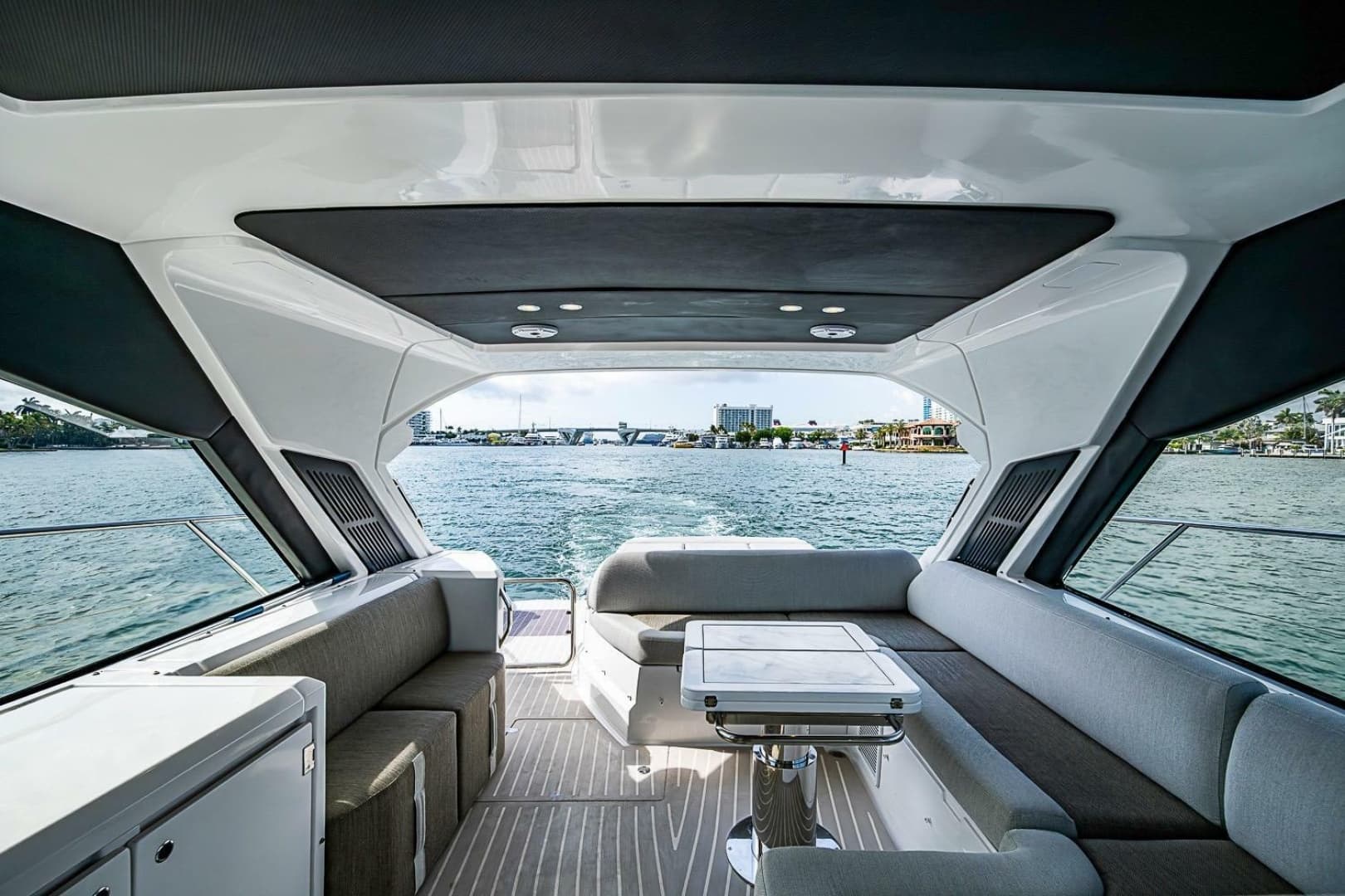 2019 Azimut Atlantis 51