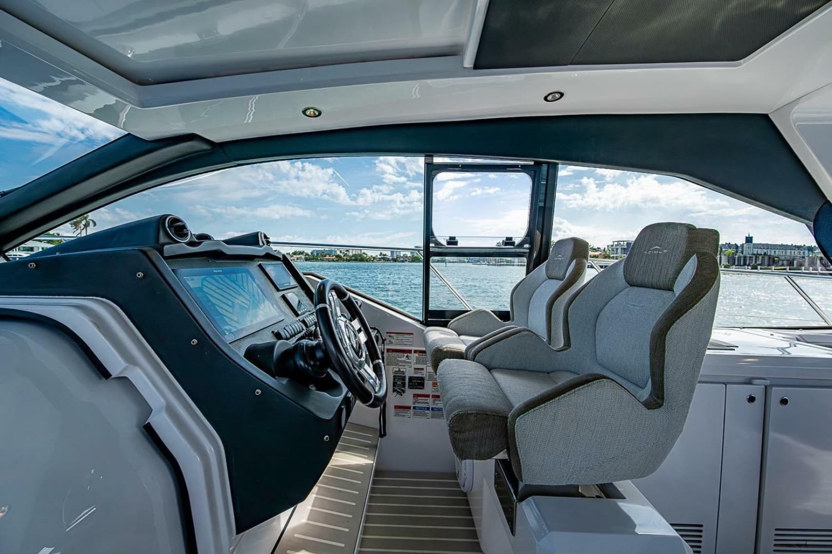2019 Azimut Atlantis 51