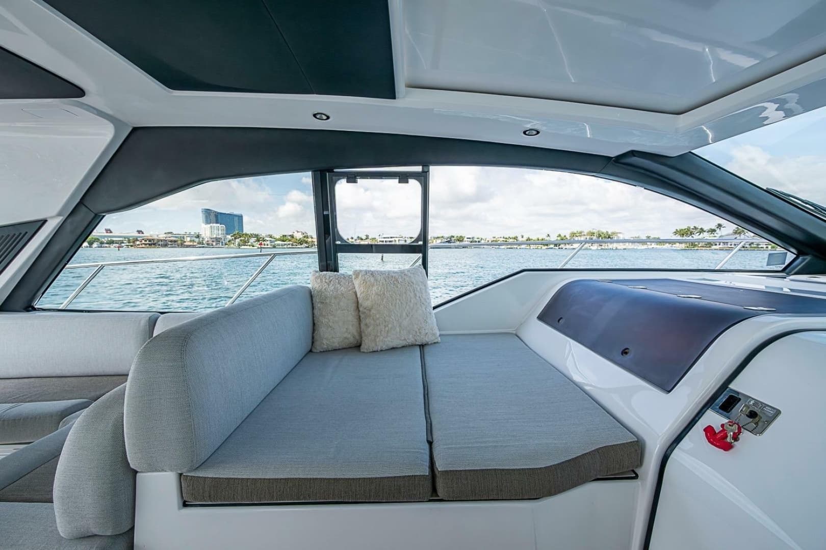 2019 Azimut Atlantis 51