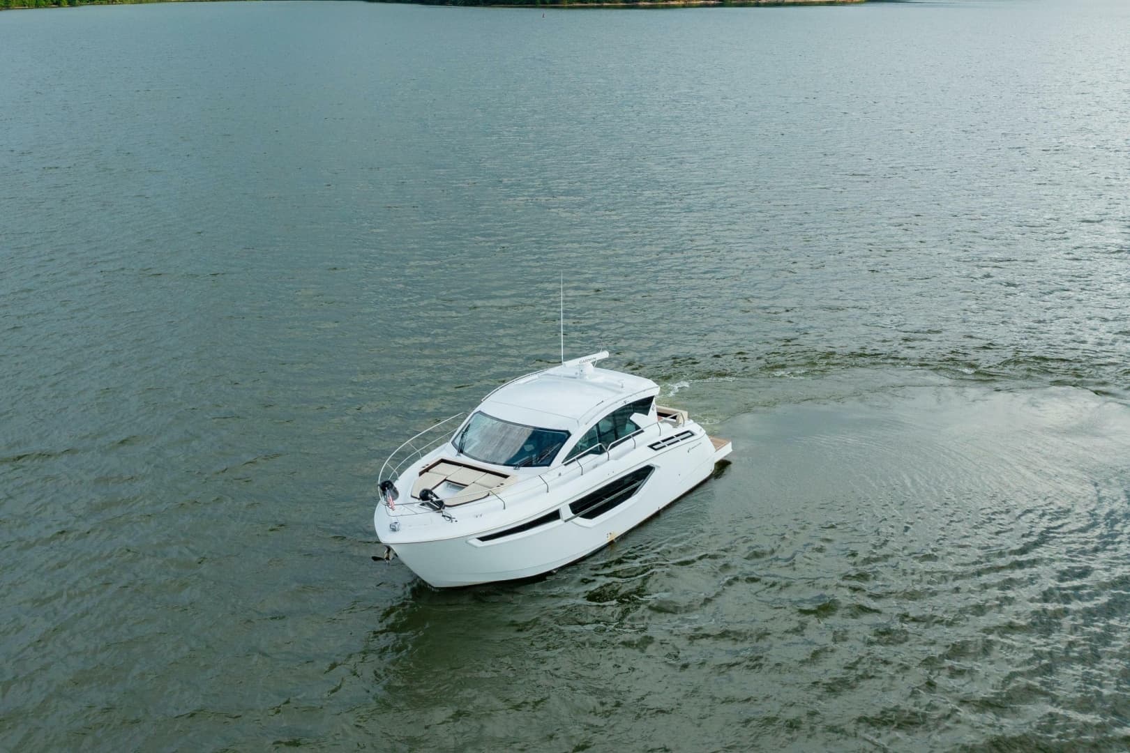 2019 Cruisers Yachts 42 Cantius