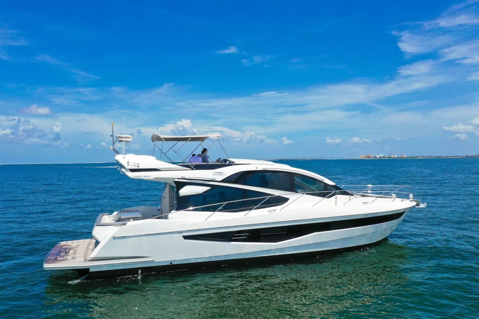 2019 Galeon 560 Sky