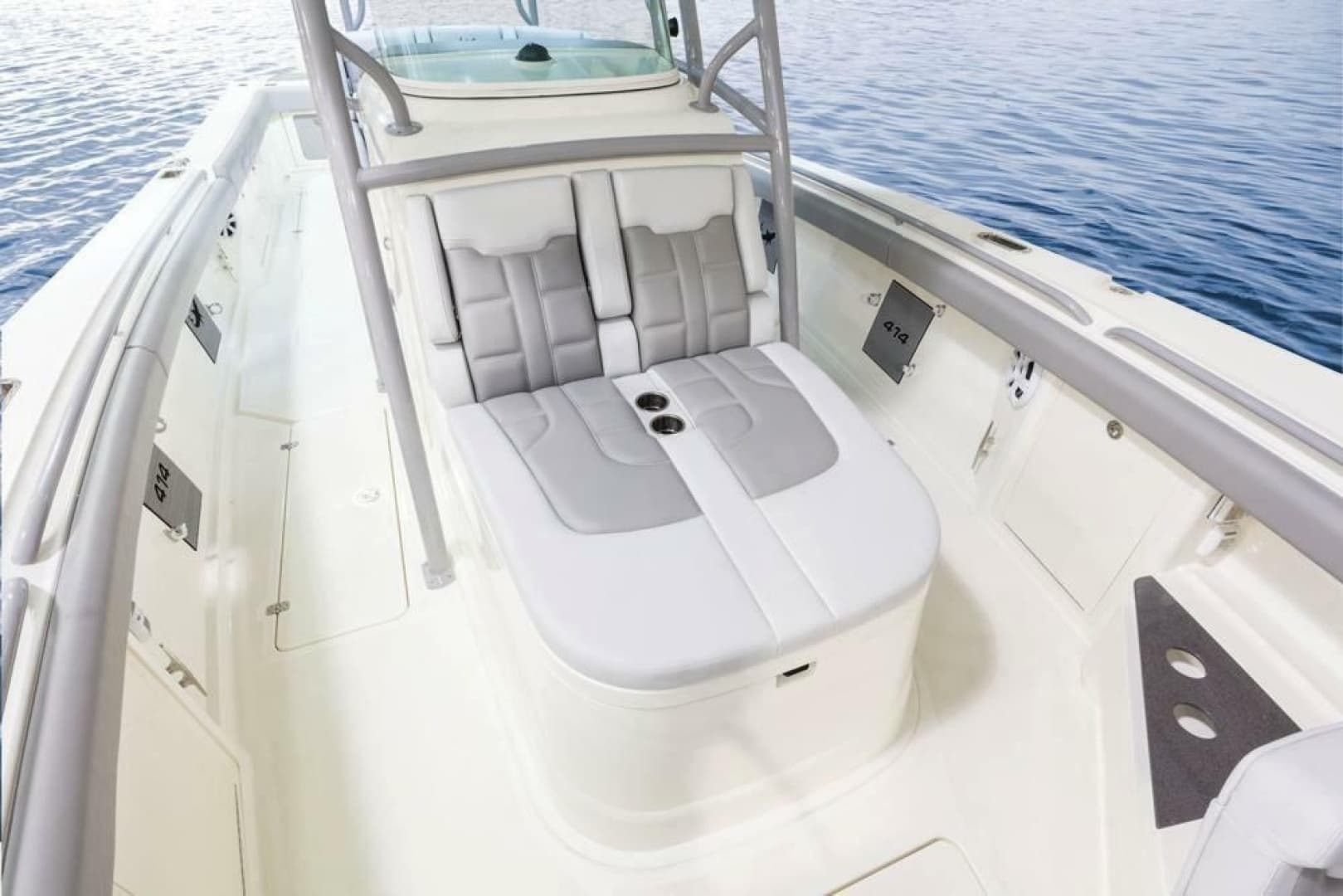 2019 Mako 414 Center Console