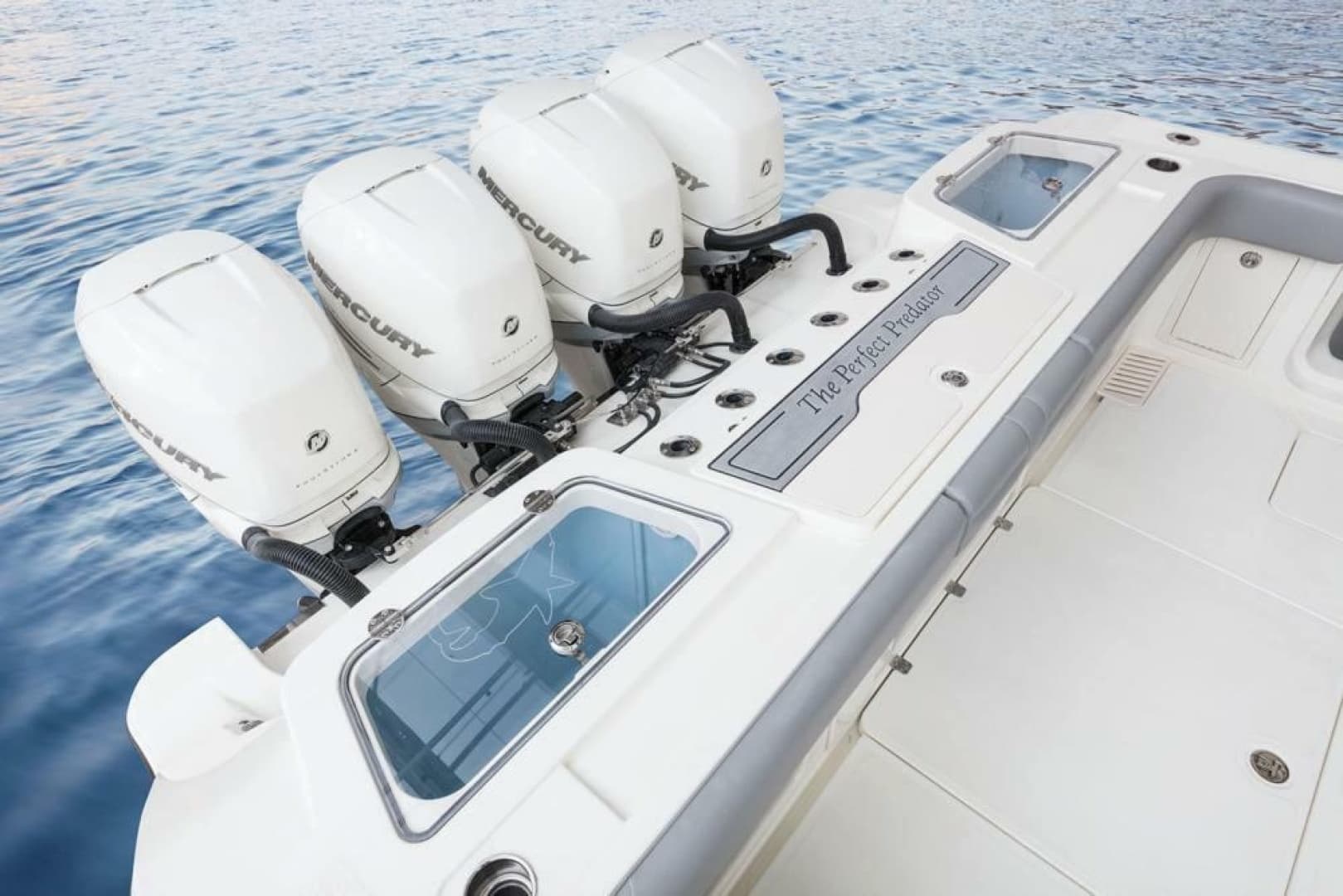 2019 Mako 414 Center Console