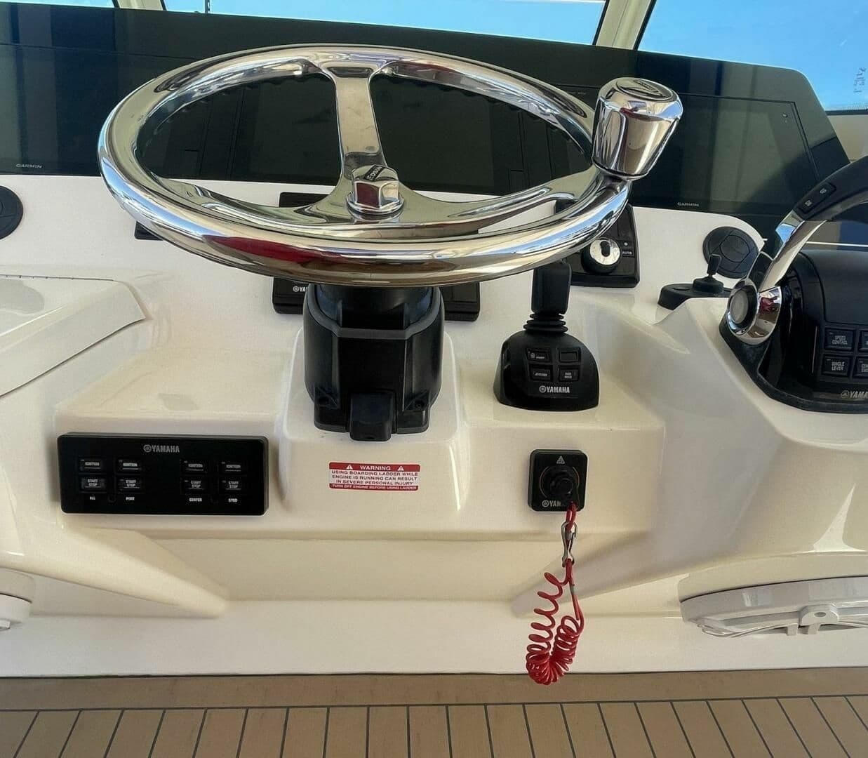 2019 Scout 380 LXF