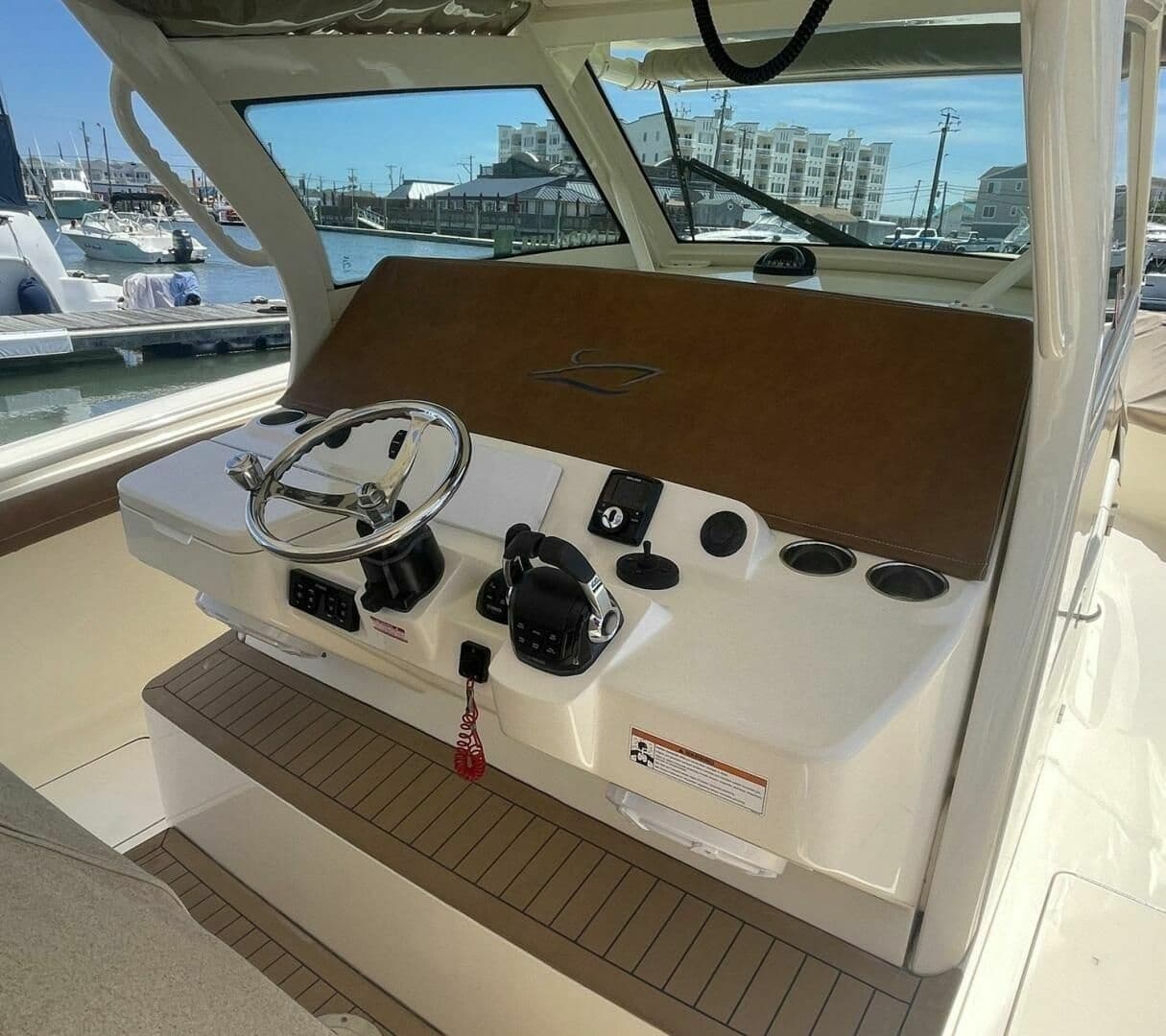 2019 Scout 380 LXF