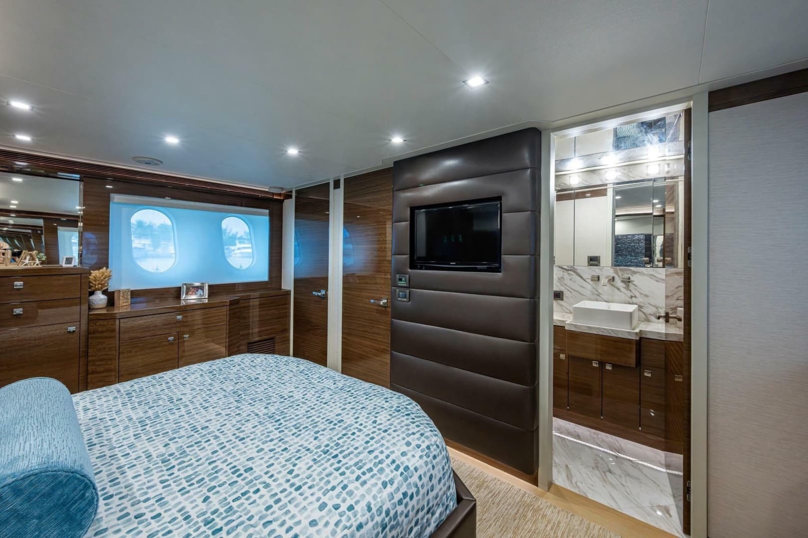 2018 Cheoy Lee Bravo 78 Sport Motor Yacht