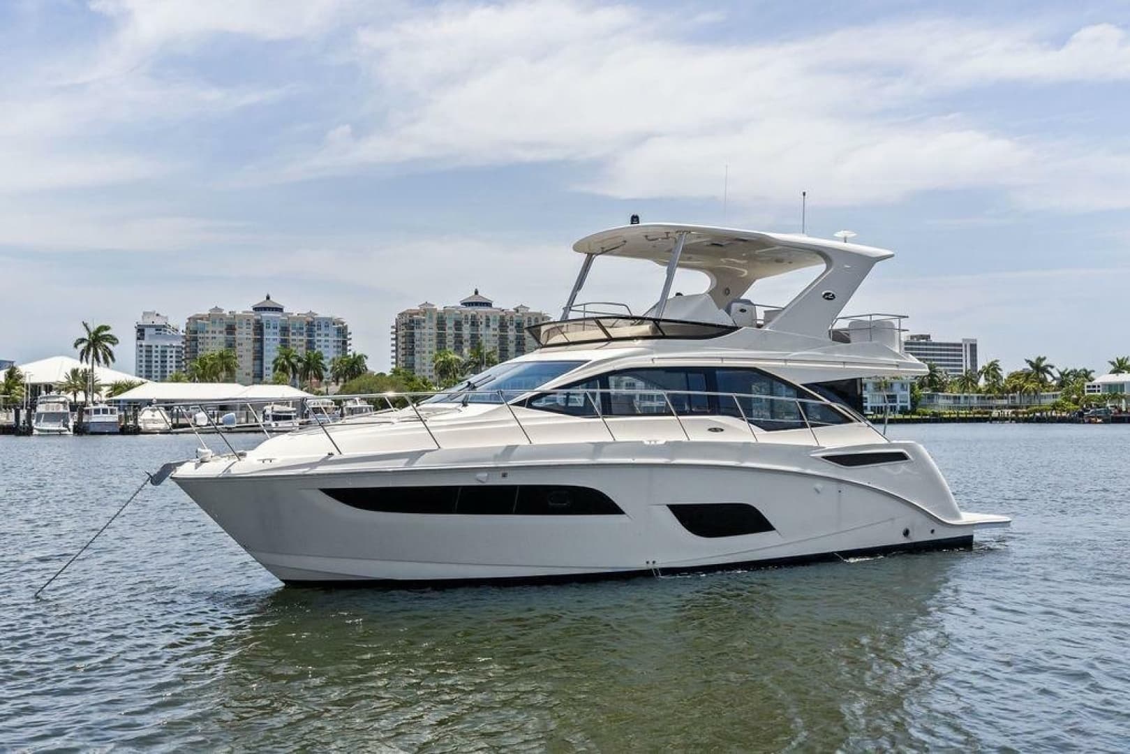 2018 Sea Ray Fly 460