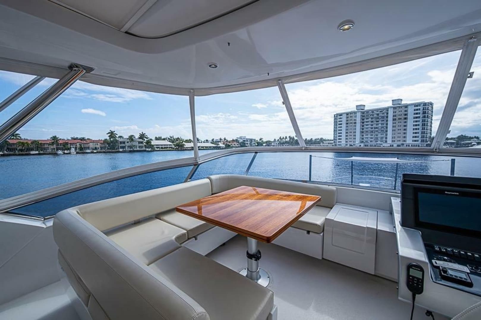 2017 Azimut 80