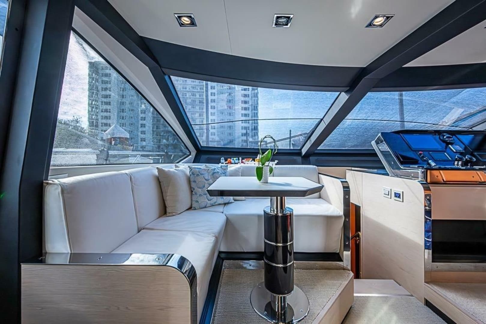 2017 Azimut 80