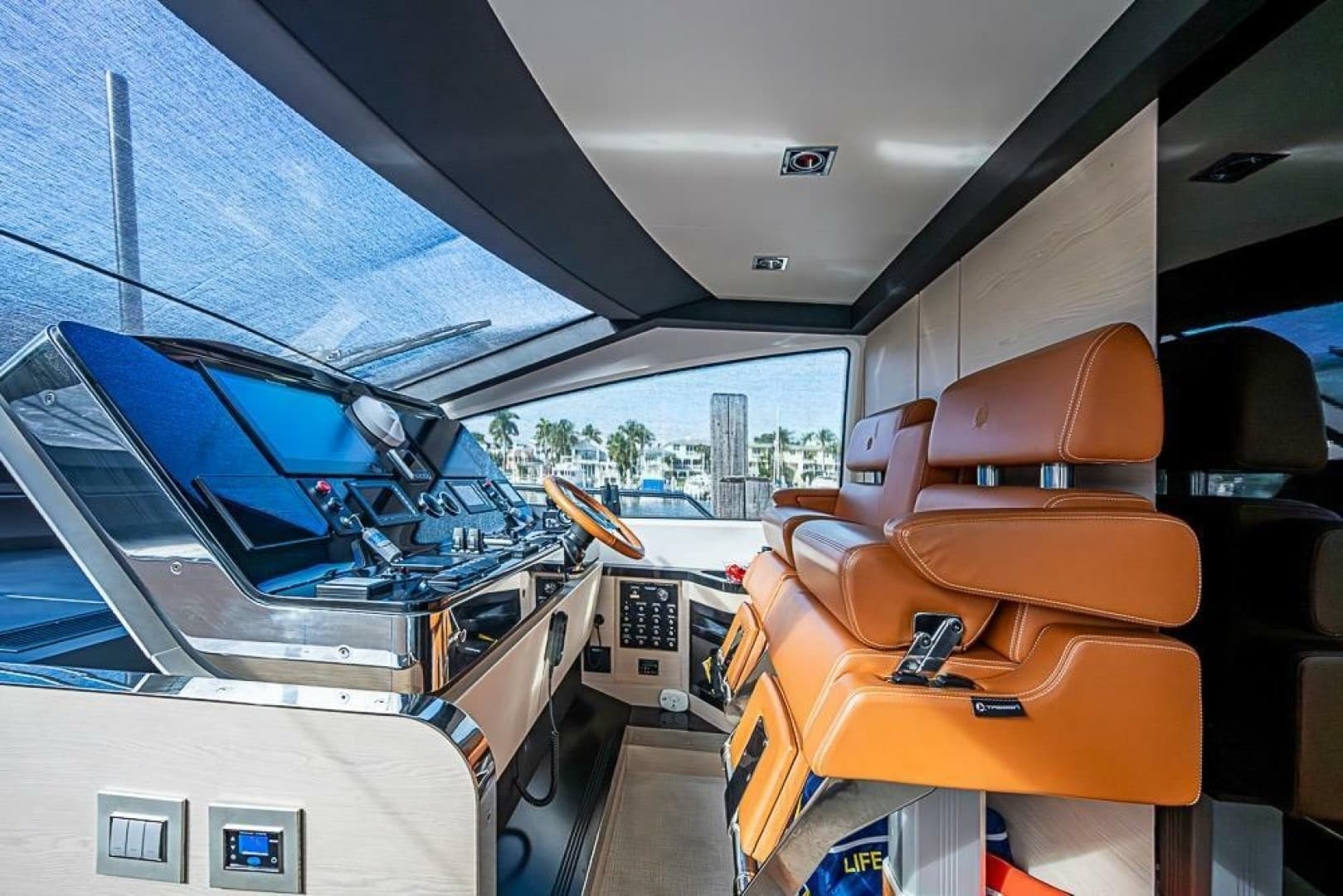 2017 Azimut 80