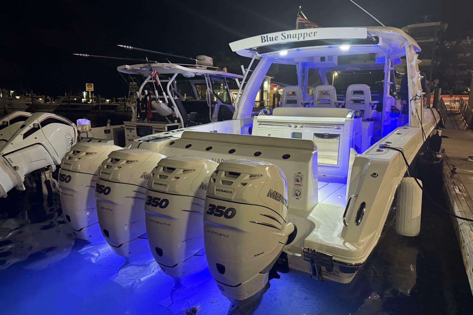 2017 Boston Whaler 420 Outrage