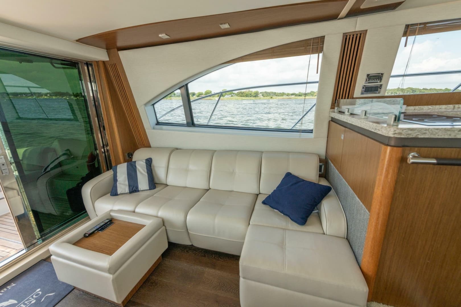 2017 Sea Ray 510 Fly
