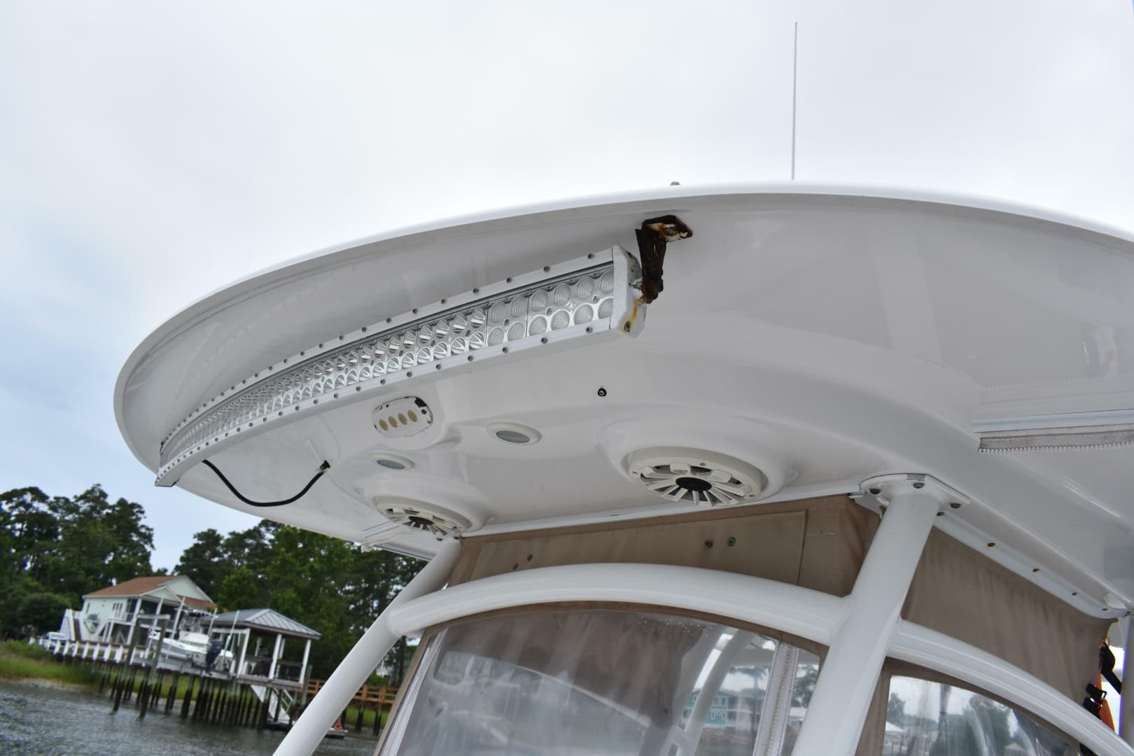 2017 Sportsman Open 312 Center Console