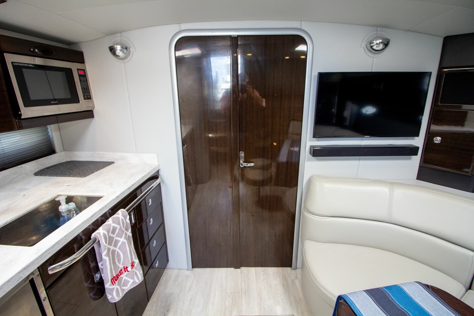 2016 Formula 40 Performance Cruiser