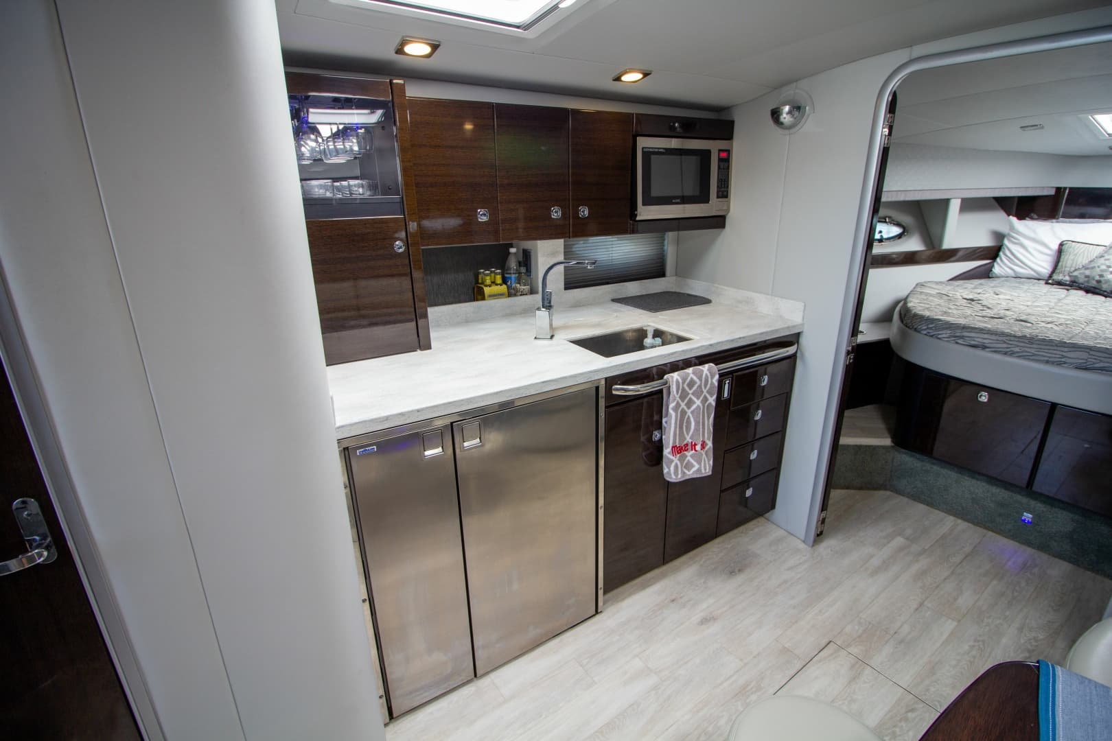 2016 Formula 40 Performance Cruiser