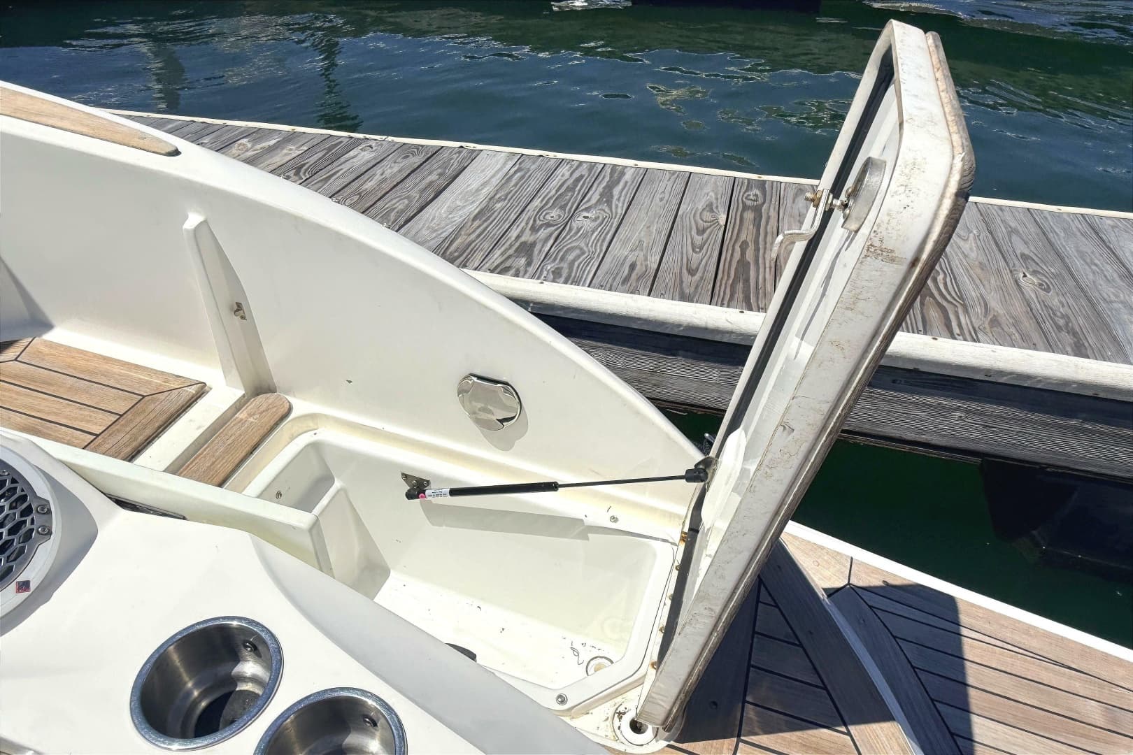 2016 Sea Ray SLX 350