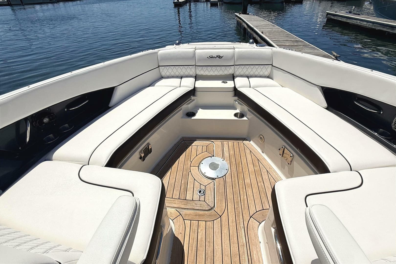 2016 Sea Ray SLX 350