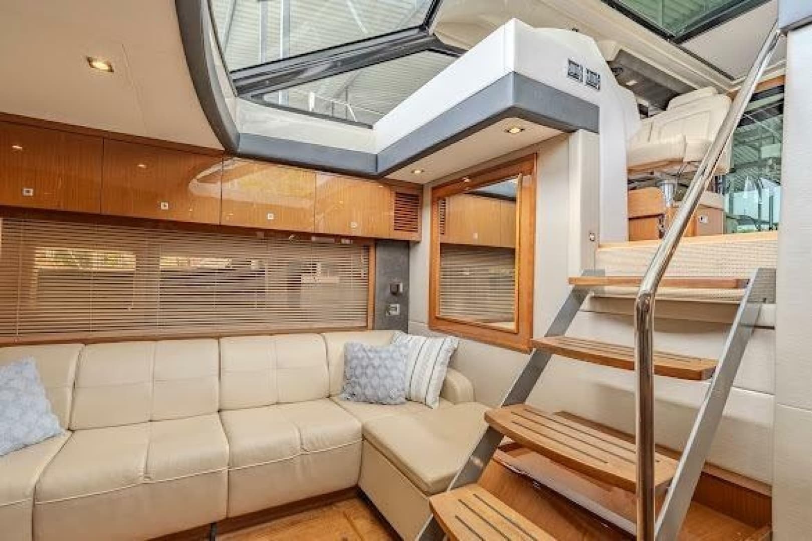 2016 Sea Ray Sundancer 510