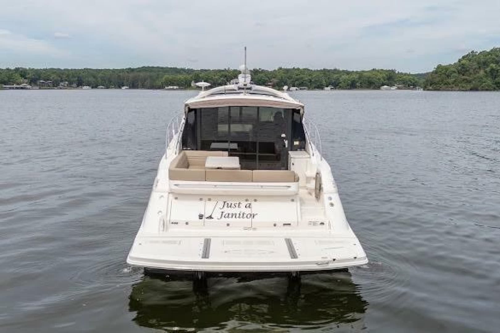 2016 Sea Ray Sundancer 510