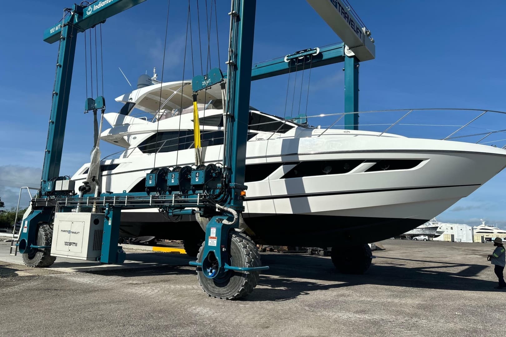 2016 Sunseeker Manhattan 65
