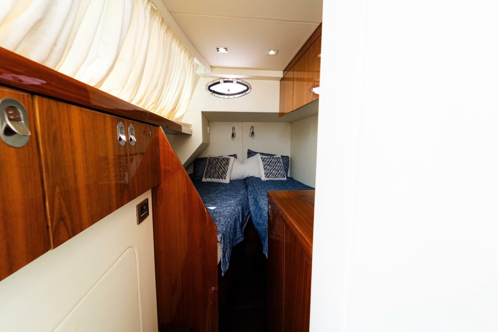 2016 Sunseeker Manhattan 65