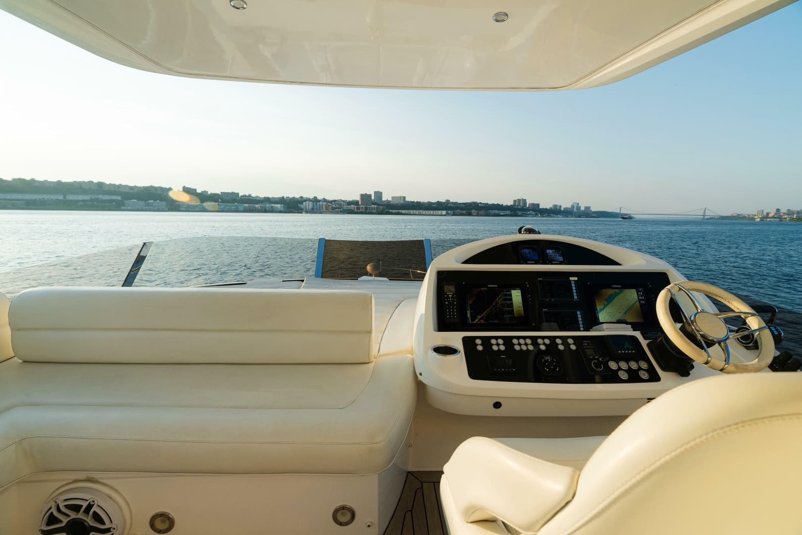 2016 Sunseeker Manhattan 65