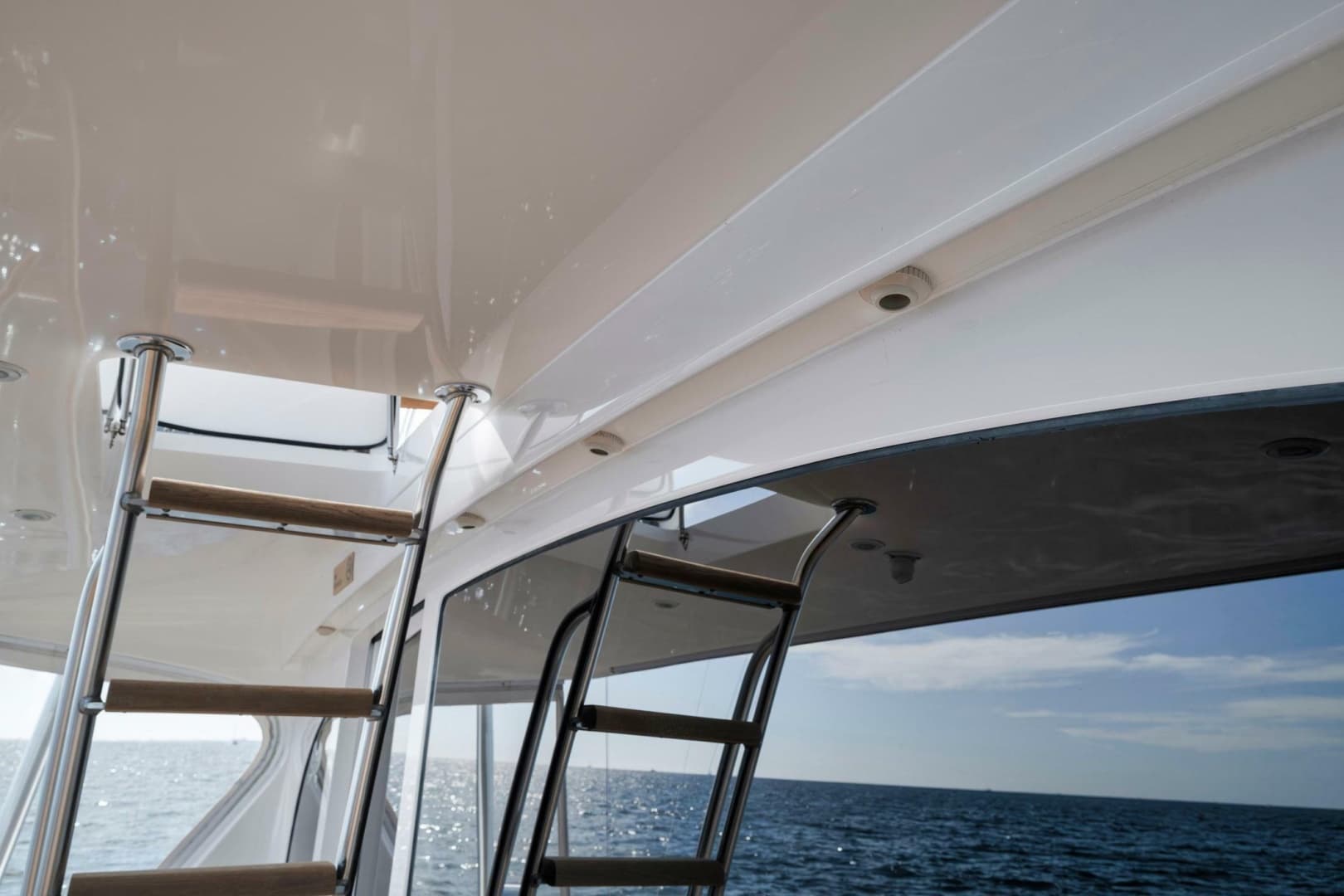 2015 Viking 70 Convertible