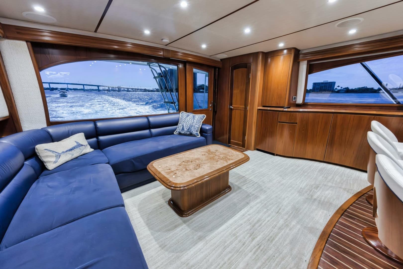 2015 Viking 70 Convertible