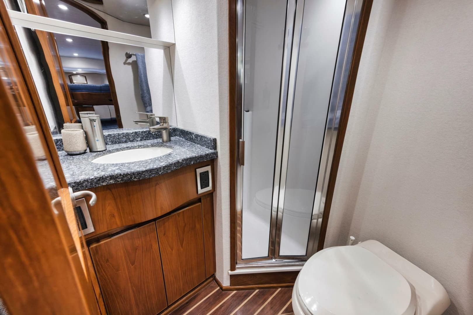 2015 Viking 70 Convertible