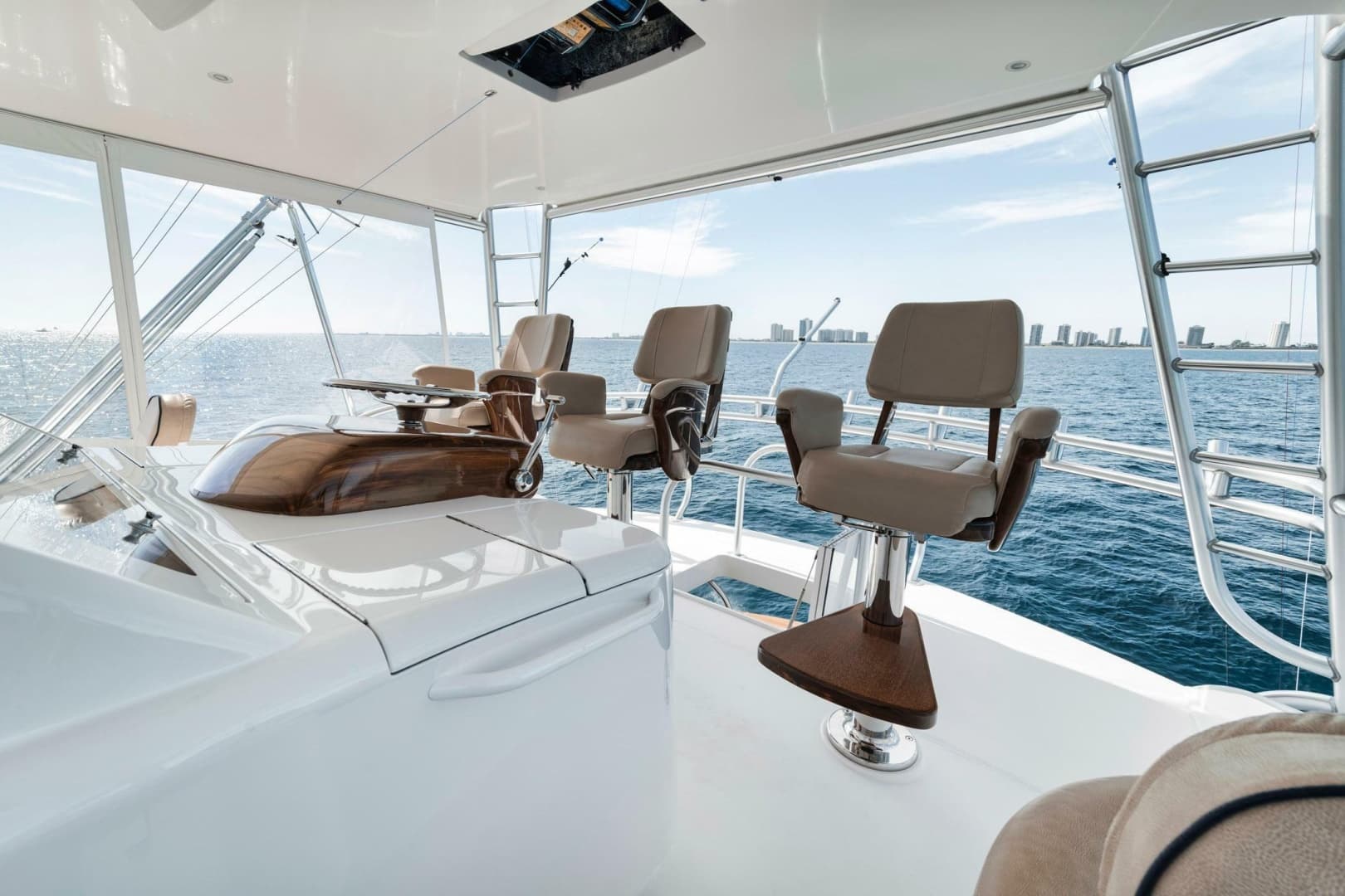 2015 Viking 70 Convertible