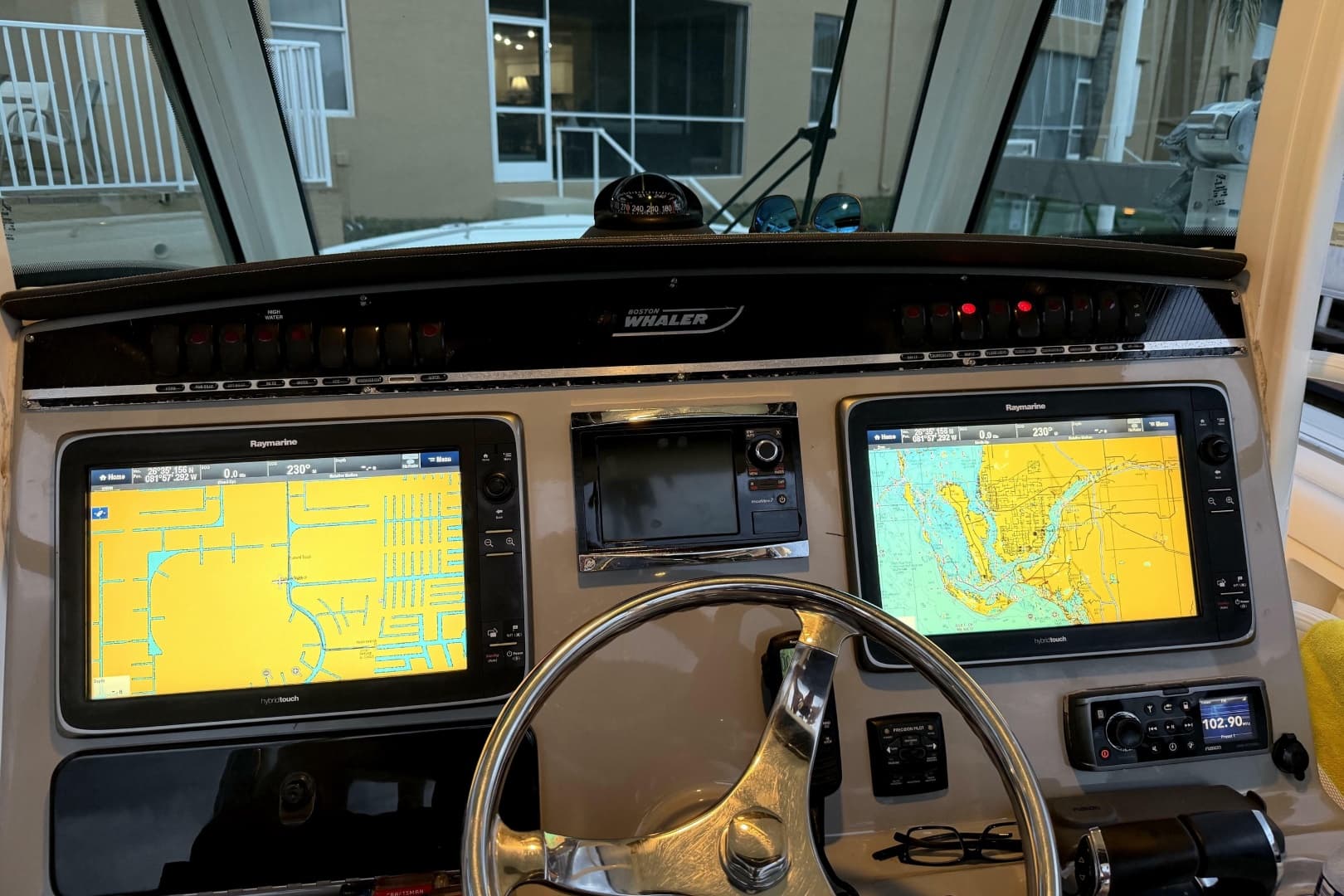 2014 Boston Whaler 350 Outrage