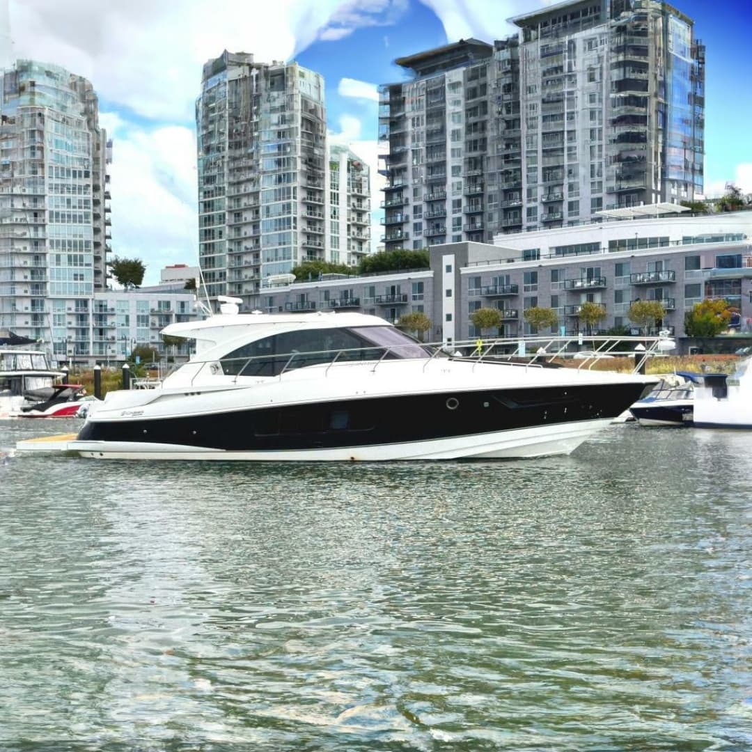 2014 Cruisers Yachts 45 Cantius