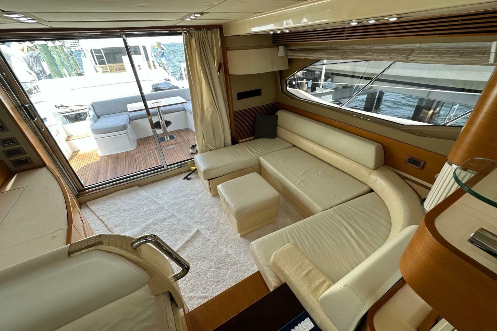 2013 Azimut Fly 53