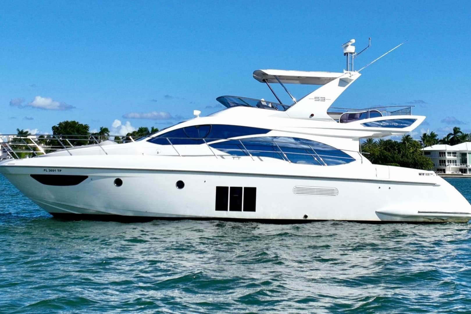 2013 Azimut Fly 53
