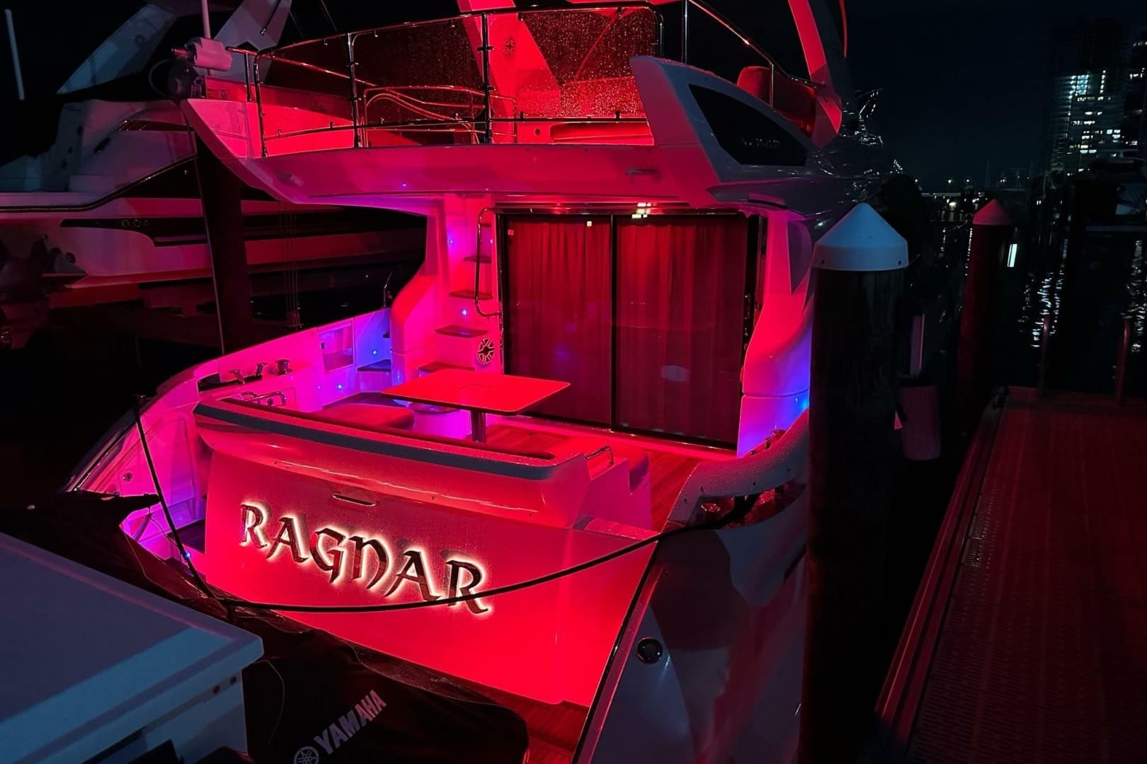 2013 Azimut Fly 53