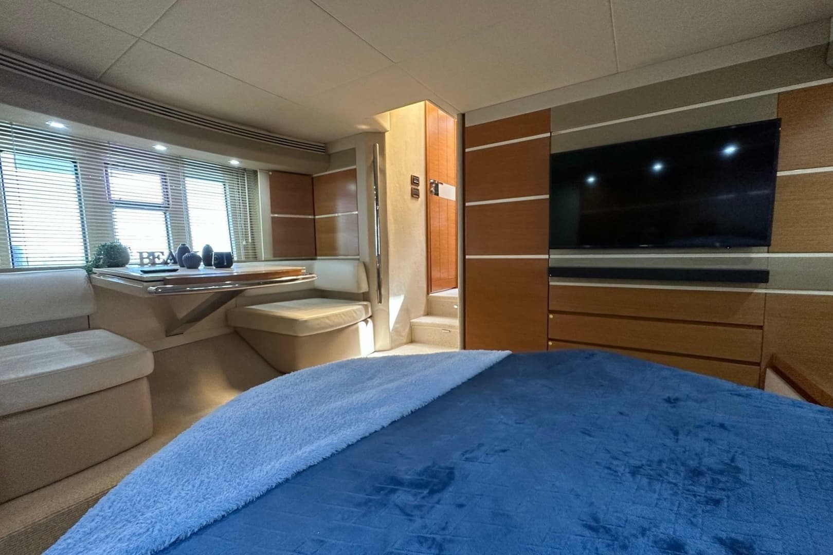 2013 Azimut Fly 53