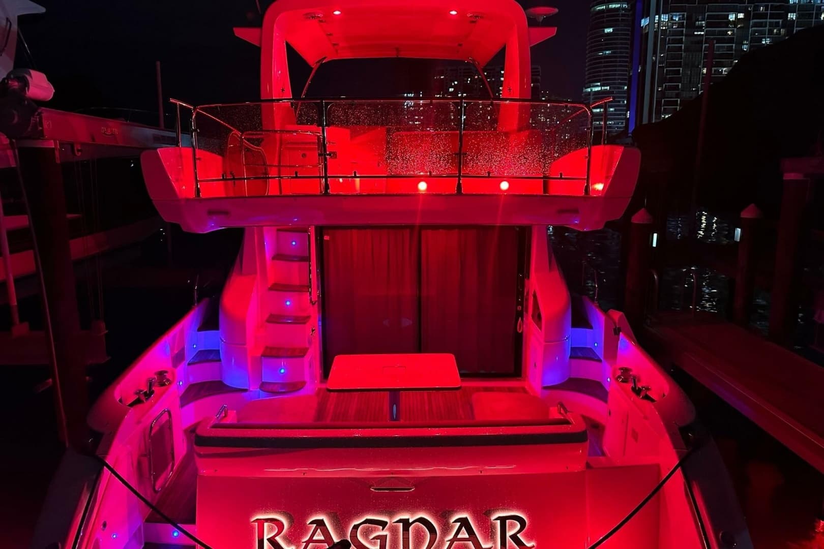 2013 Azimut Fly 53