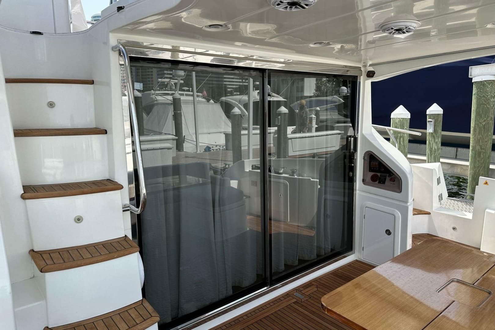2013 Azimut Fly 53