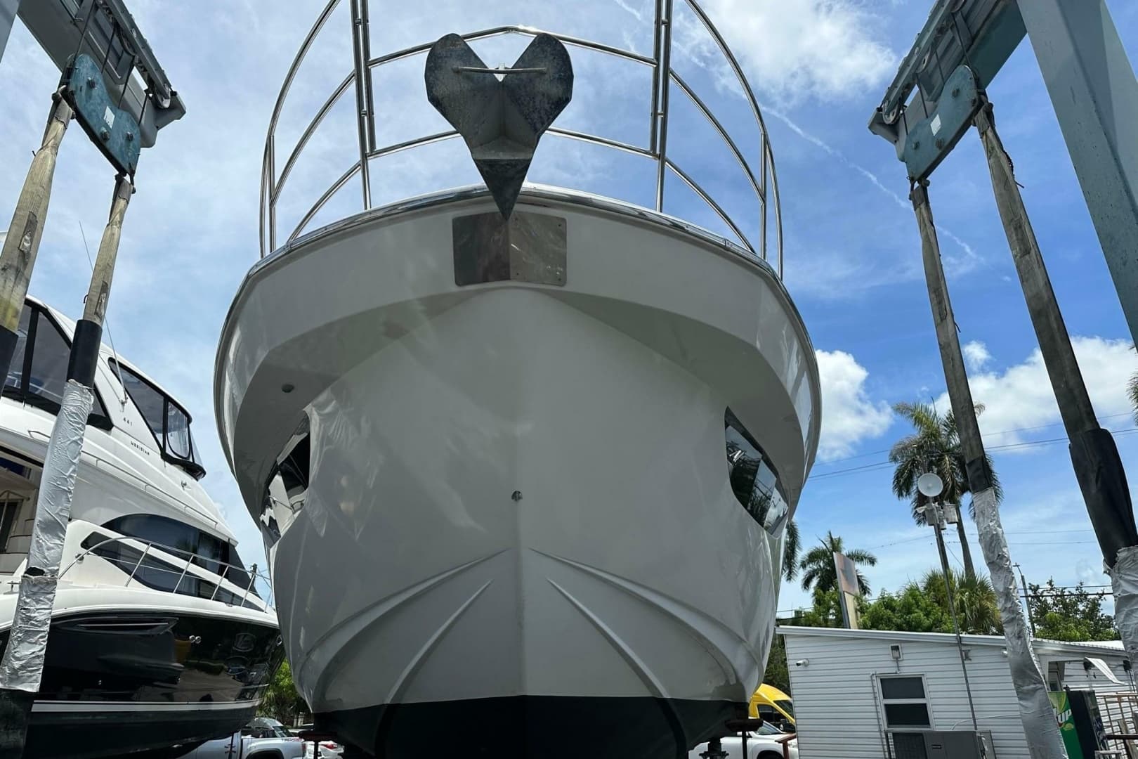 2013 Azimut Fly 53