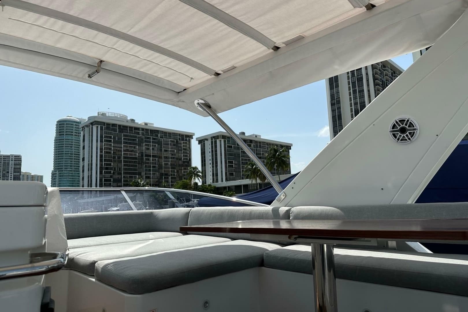 2013 Azimut Fly 53